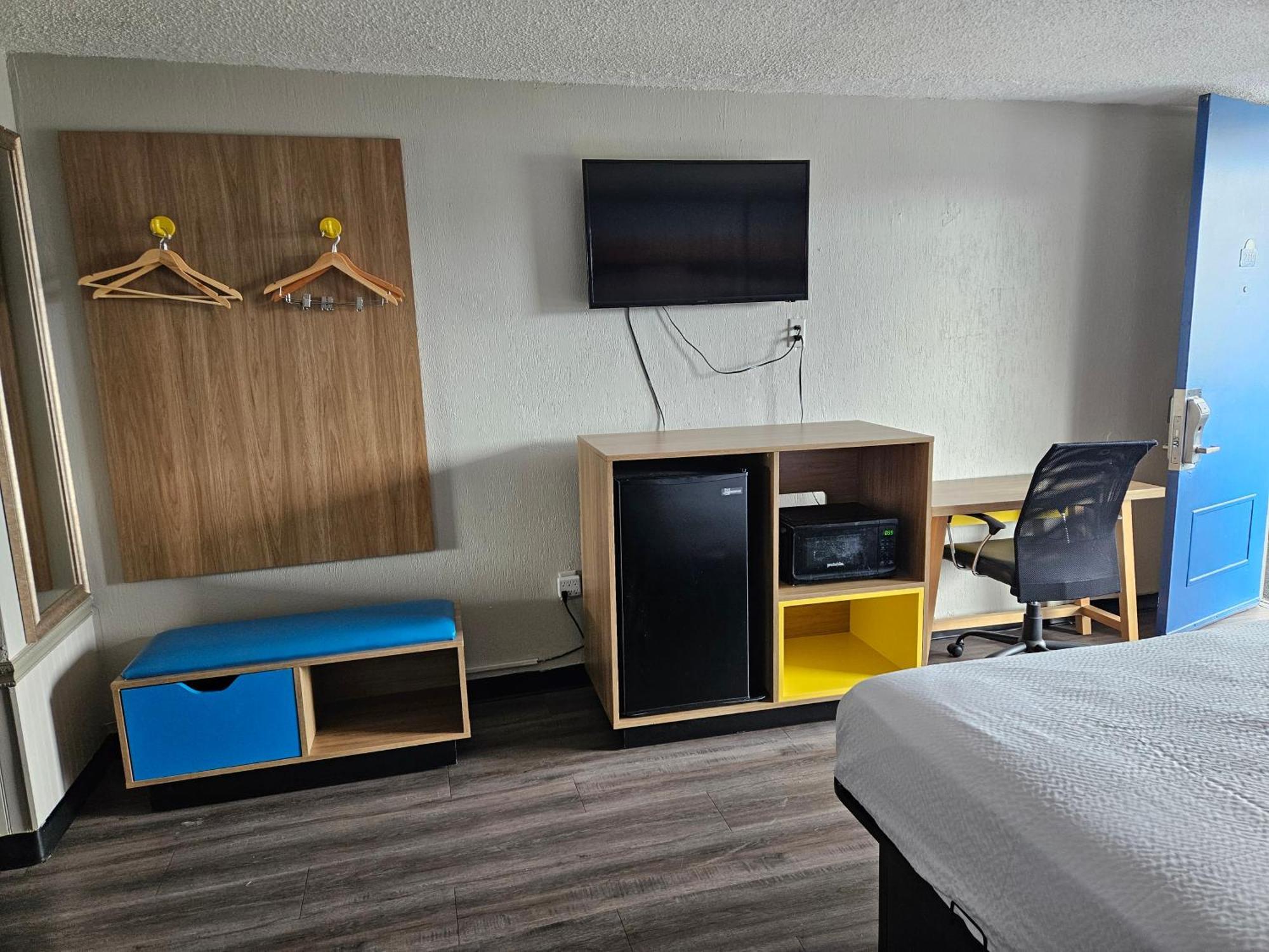 Days Inn By Wyndham Washington Esterno foto